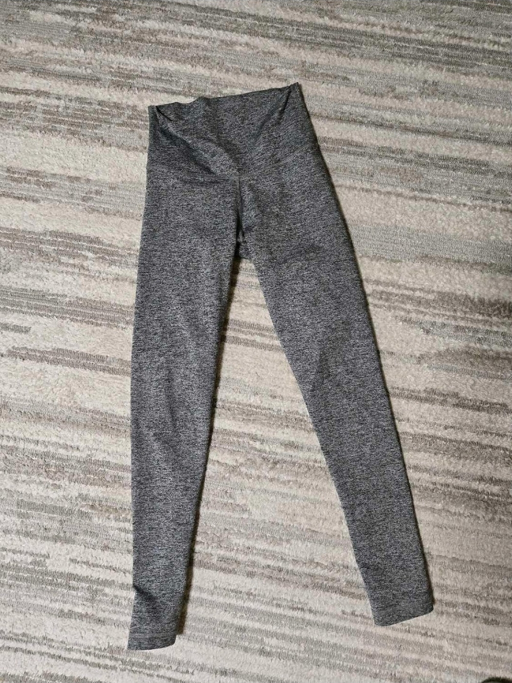 aritzia tna Active Leggings